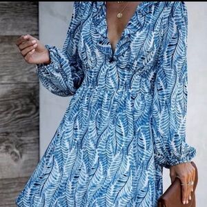 NWT Aakaa printed dress size M